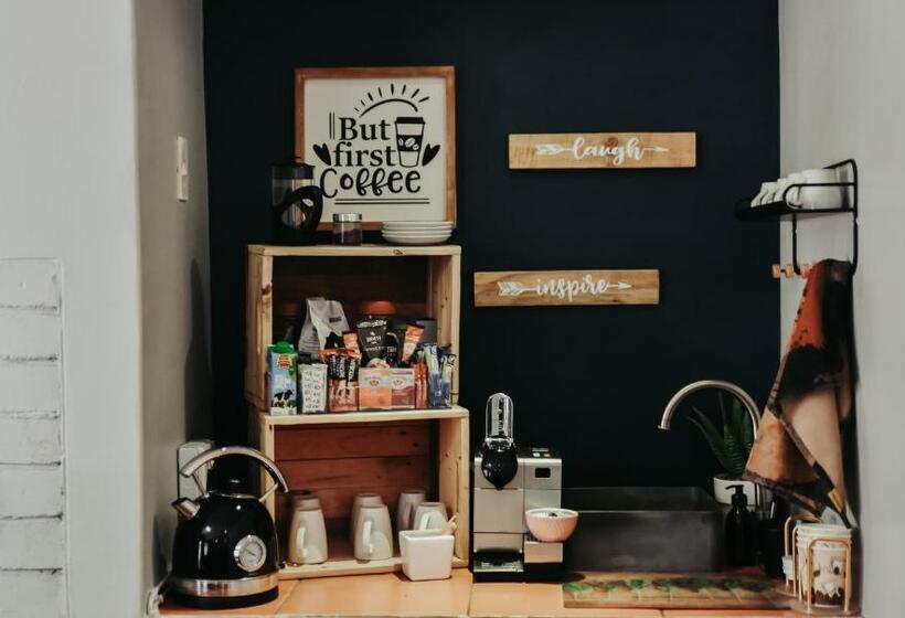 ペンション Amaziah Guesthouse