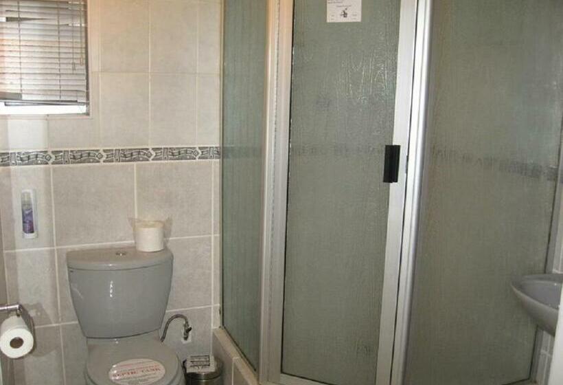 פנסיון Aqua Vista Accommodation