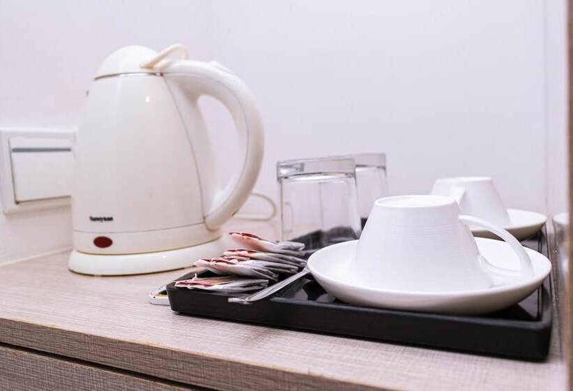 پانسیون Aquzz Hotel & Spa