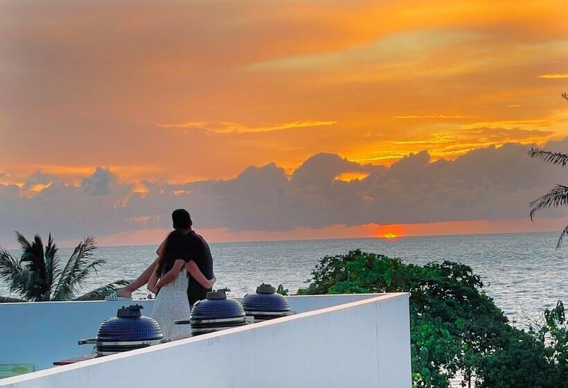 پانسیون Aquzz Hotel & Spa