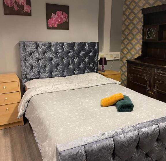 ペンション Bright Apartments