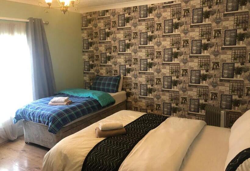 بنسيون Bright Apartments