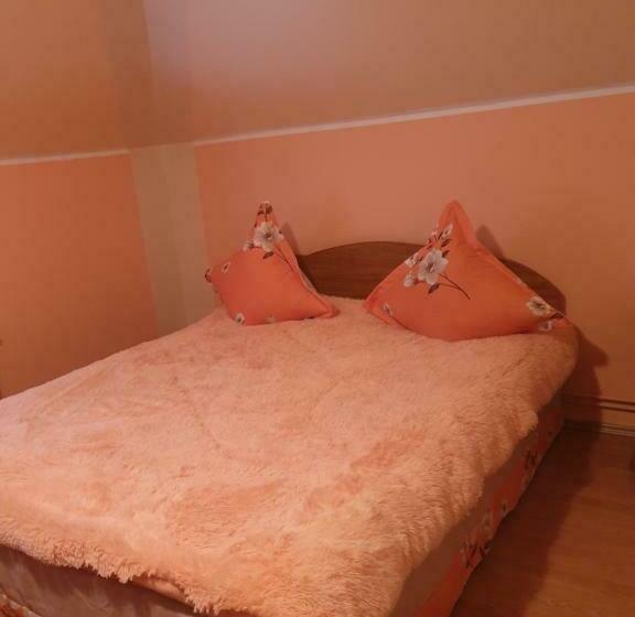 פנסיון Casa I G Prindii