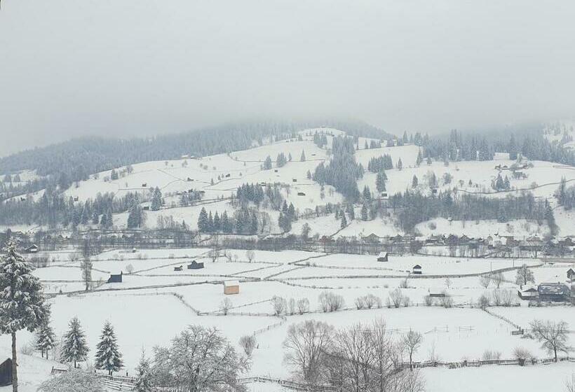 פנסיון Casa I G Prindii