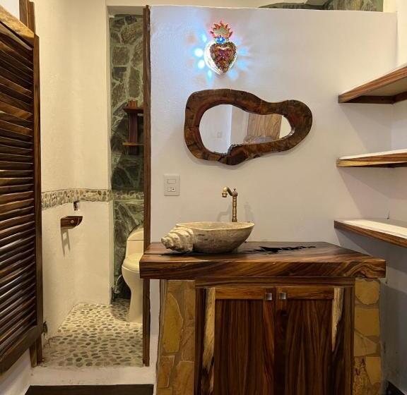 پانسیون Casa Kokoná