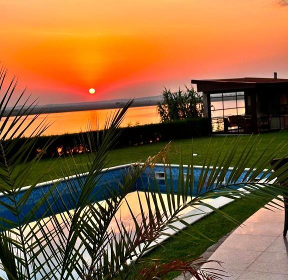 Пансион Casa Miralago Boutique Adults Only