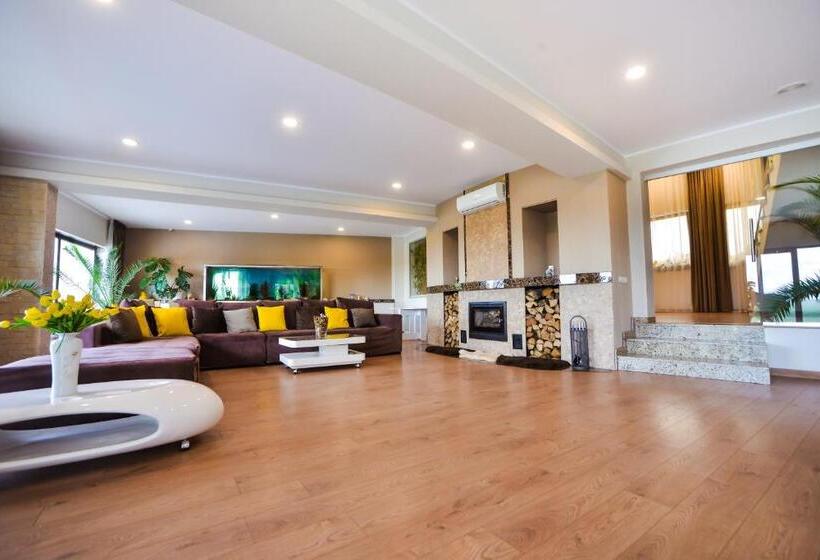 Пансион Casa Miralago Boutique Adults Only