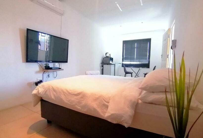 膳宿费 Cosmo Sleepover