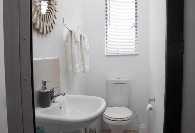 膳宿费 Cosmo Sleepover