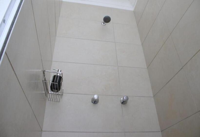 膳宿费 Cosmo Sleepover