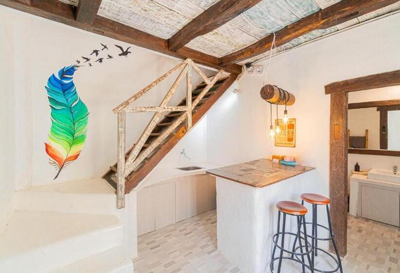 פנסיון Despacito Loft & Lounge