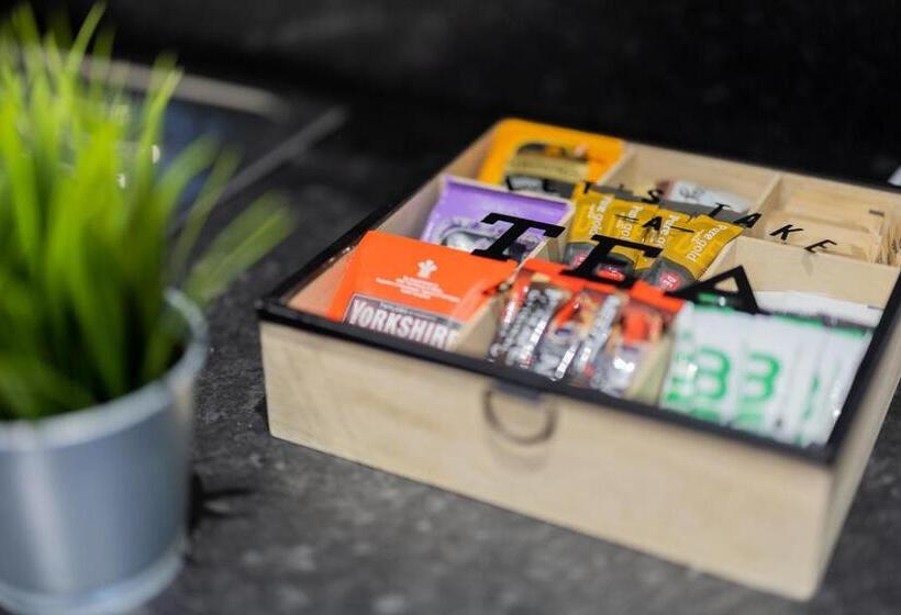 פנסיון Hillcrest Studio Apartments