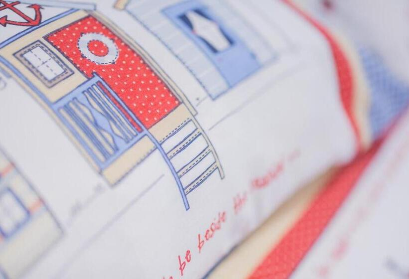 פנסיון Hillcrest Studio Apartments