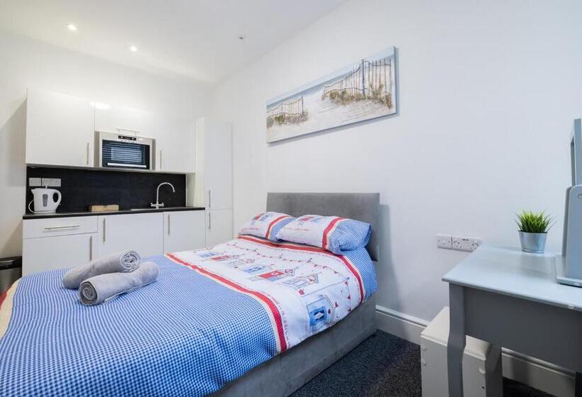 ペンション Hillcrest Studio Apartments