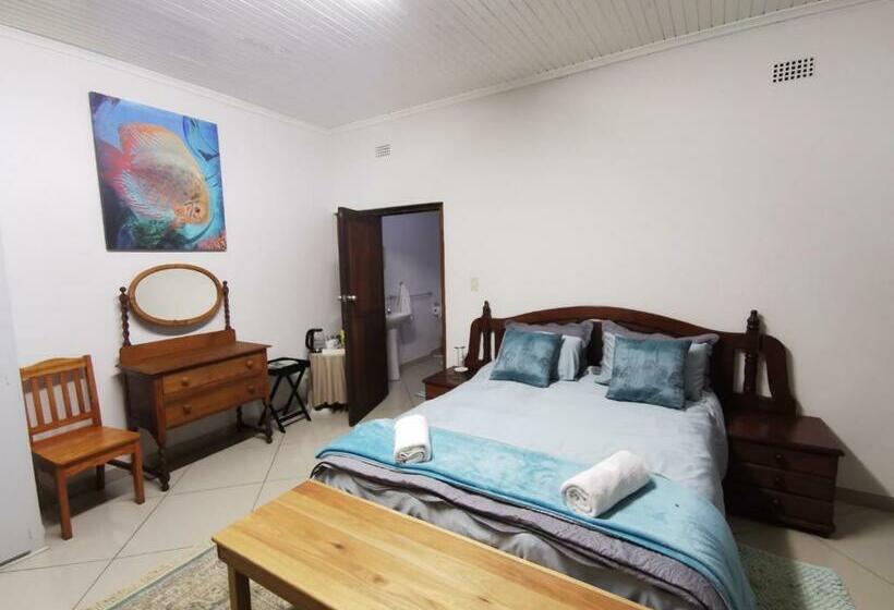 ペンション Kameeldoring Guest House