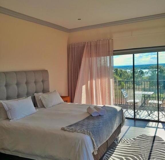 بنسيون Kameeldrift Waterfront Estate & Resort