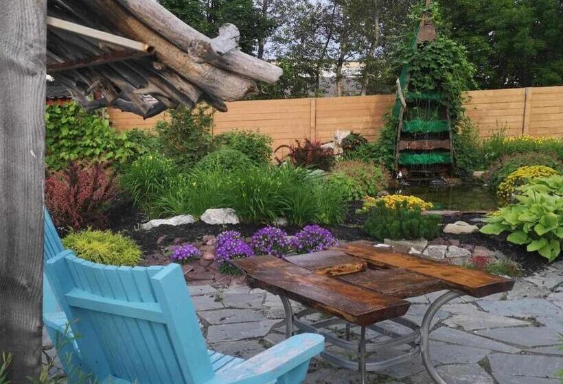 Пансион Le Vieux Poulailler édifice Patrimonial New Richmond Gaspesie