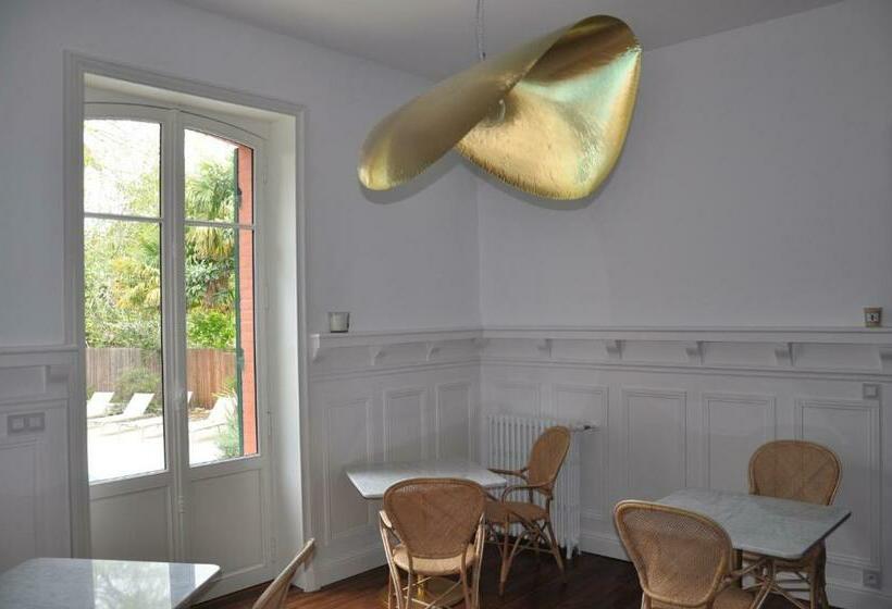 پانسیون Les Villas De La Ville D Hiver Palissy