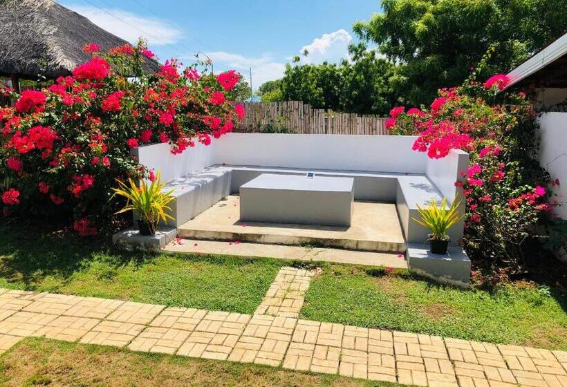 بنسيون Paradise Beach Guest House