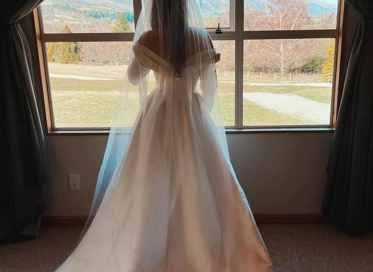 پانسیون Riverside Retreat