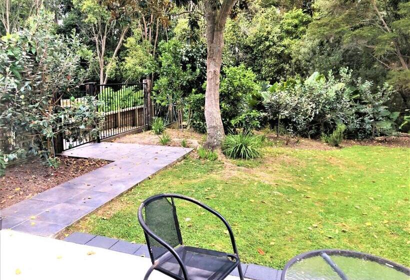 ペンション Robyn S Retreat