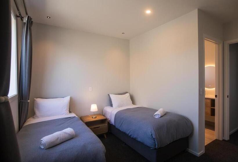 膳宿费 Skyrim Lodge