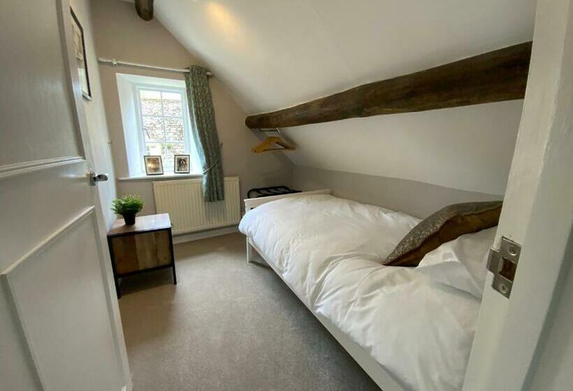 بنسيون Stable Lodge At Bledington Mill