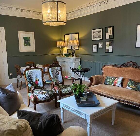 بنسيون Stay Bed And Breakfast