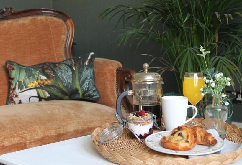 بنسيون Stay Bed And Breakfast