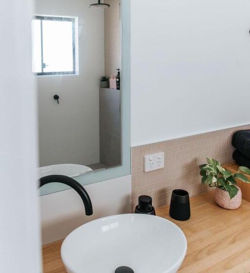 פנסיון Studio On Lewis Tiny House