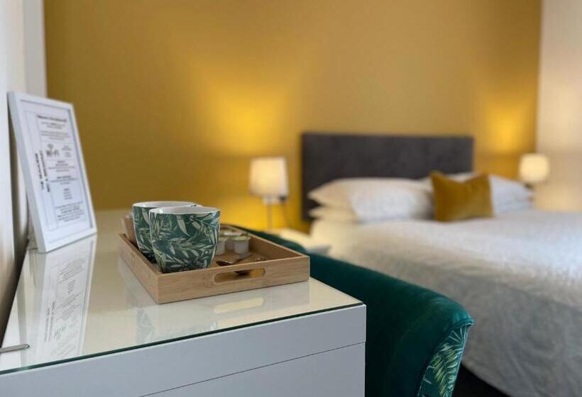 بنسيون The Seahorse