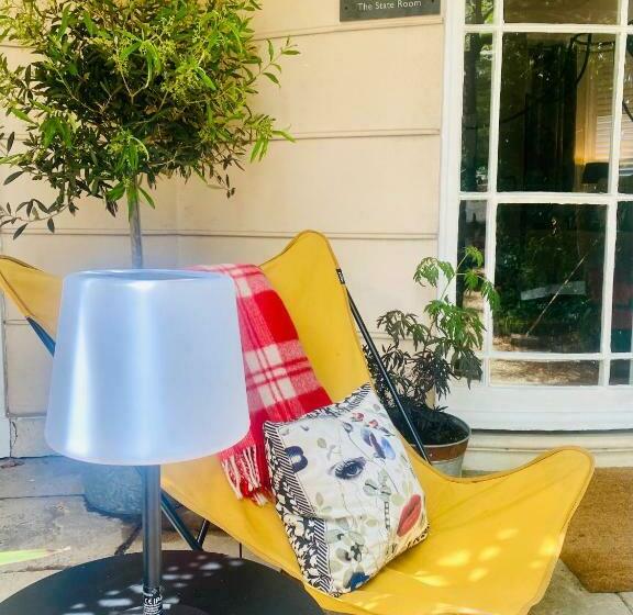 ペンション The State Room At Seafield House