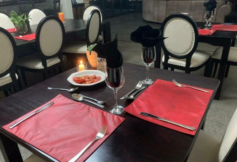 פנסיון The Vaal Guesthouse