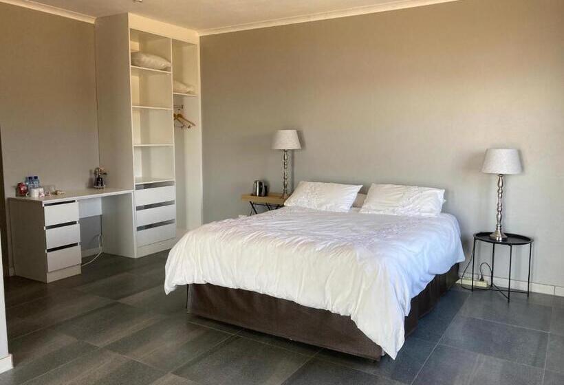 פנסיון The Vaal Guesthouse