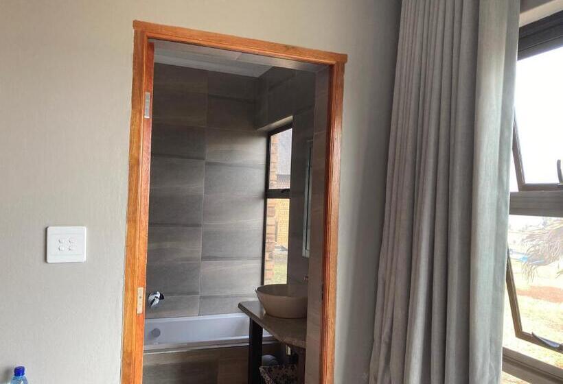 פנסיון The Vaal Guesthouse