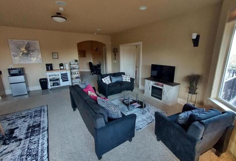 بنسيون Villa Luna