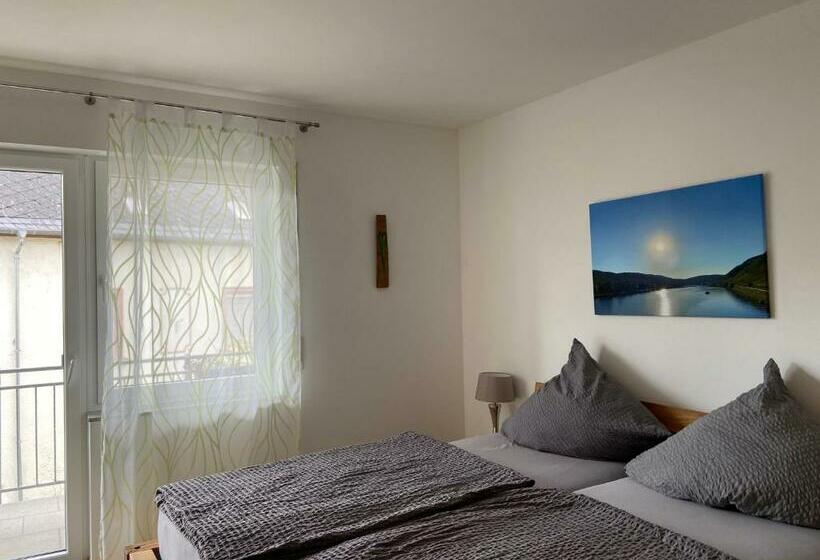 膳宿费 Weinquartier Kröv