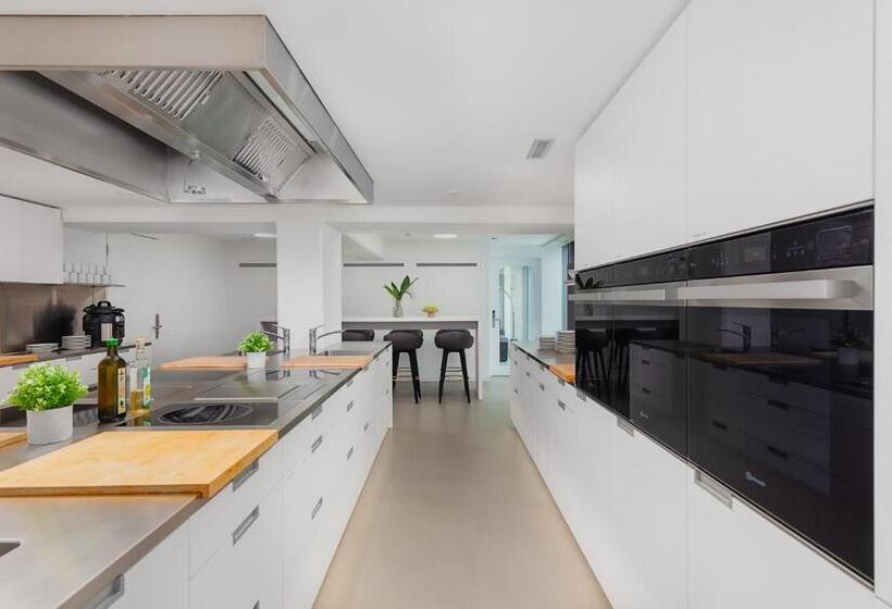 Visionapartments Basel Nauenstrasse Contactless Check In