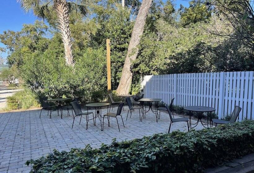 فندق صغير 607 Bay Inn Downtown Beaufort