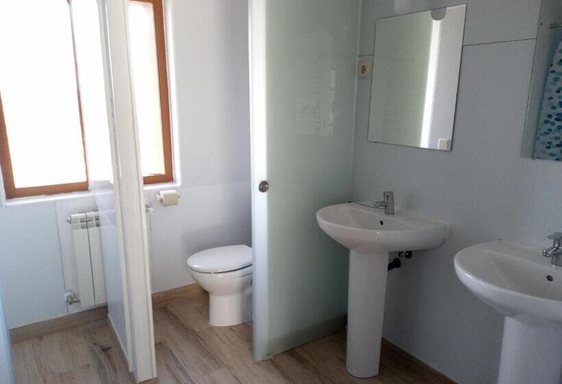 Albergue Fresno De Cantespino   La Tormenta