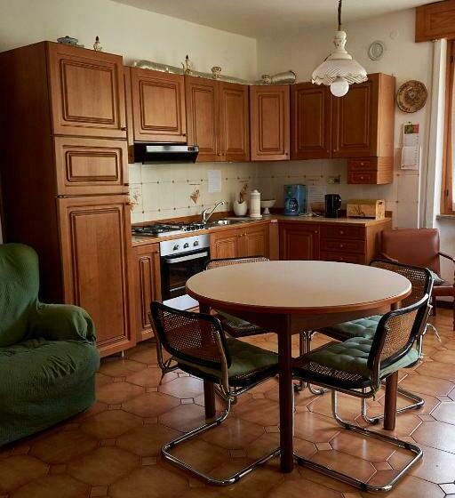 B&b Villa Rosella Appartamento Completo Di Camera Matrimoniale E 2 Letti Singoli