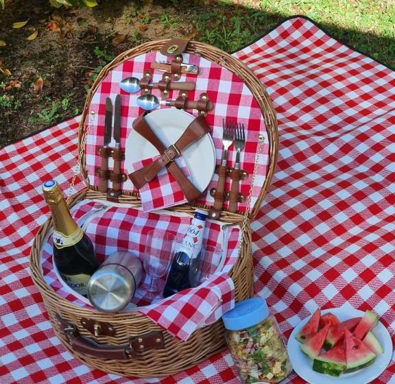 צימר A L Ecole Buissonnière, Chambre D Hôtes En Sidobre