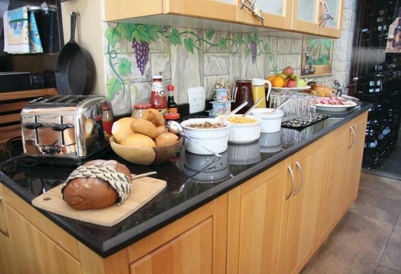 Bed and Breakfast African Bnb   The Boutique Experience