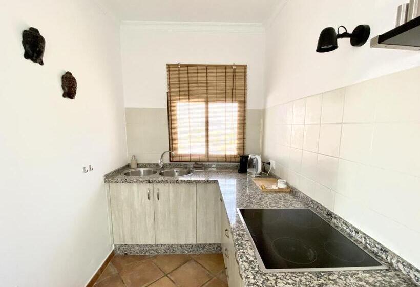 مبيت وإفطار Casa La Calera   Adults Only