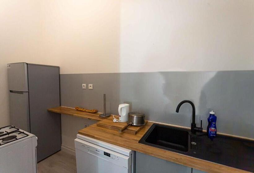 민박 Chambre D Hôtes Les Jardins De Marie, Sci Charles Iii