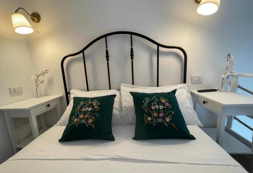 Bed and Breakfast Dimore Chialè