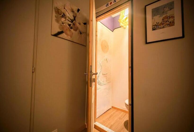 ベッドアンドブレックファースト Le Belvédère : Chambres Et Table D Hôtes