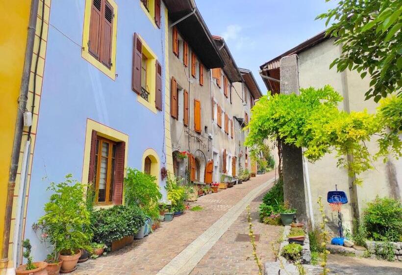 ベッドアンドブレックファースト Le Belvédère : Chambres Et Table D Hôtes