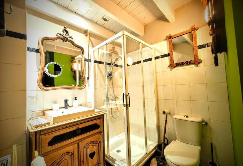 ベッドアンドブレックファースト Le Belvédère : Chambres Et Table D Hôtes