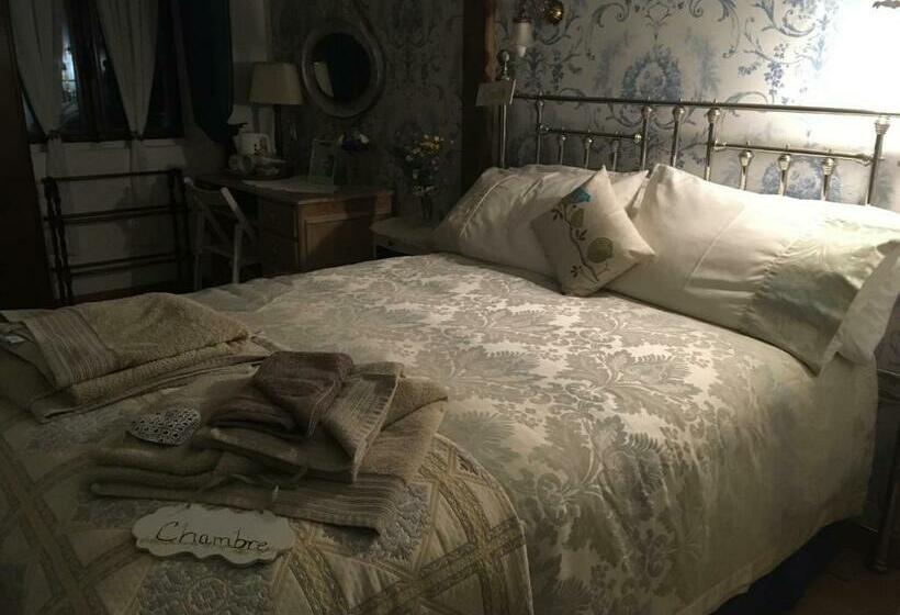 مبيت وإفطار Le Jardin De Rose 24 Feuillebert Romagne 86700